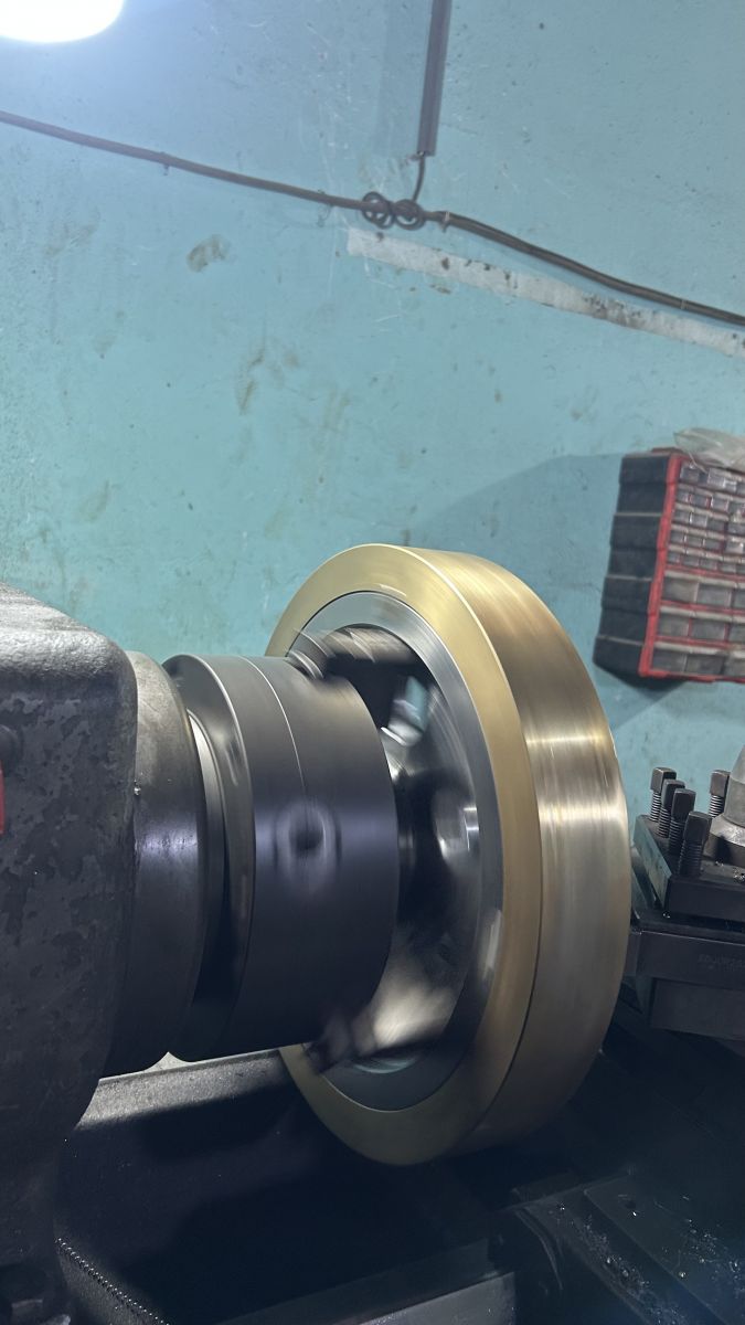 Gia công bánh vít đồng thau tại Cơ Khí Mori