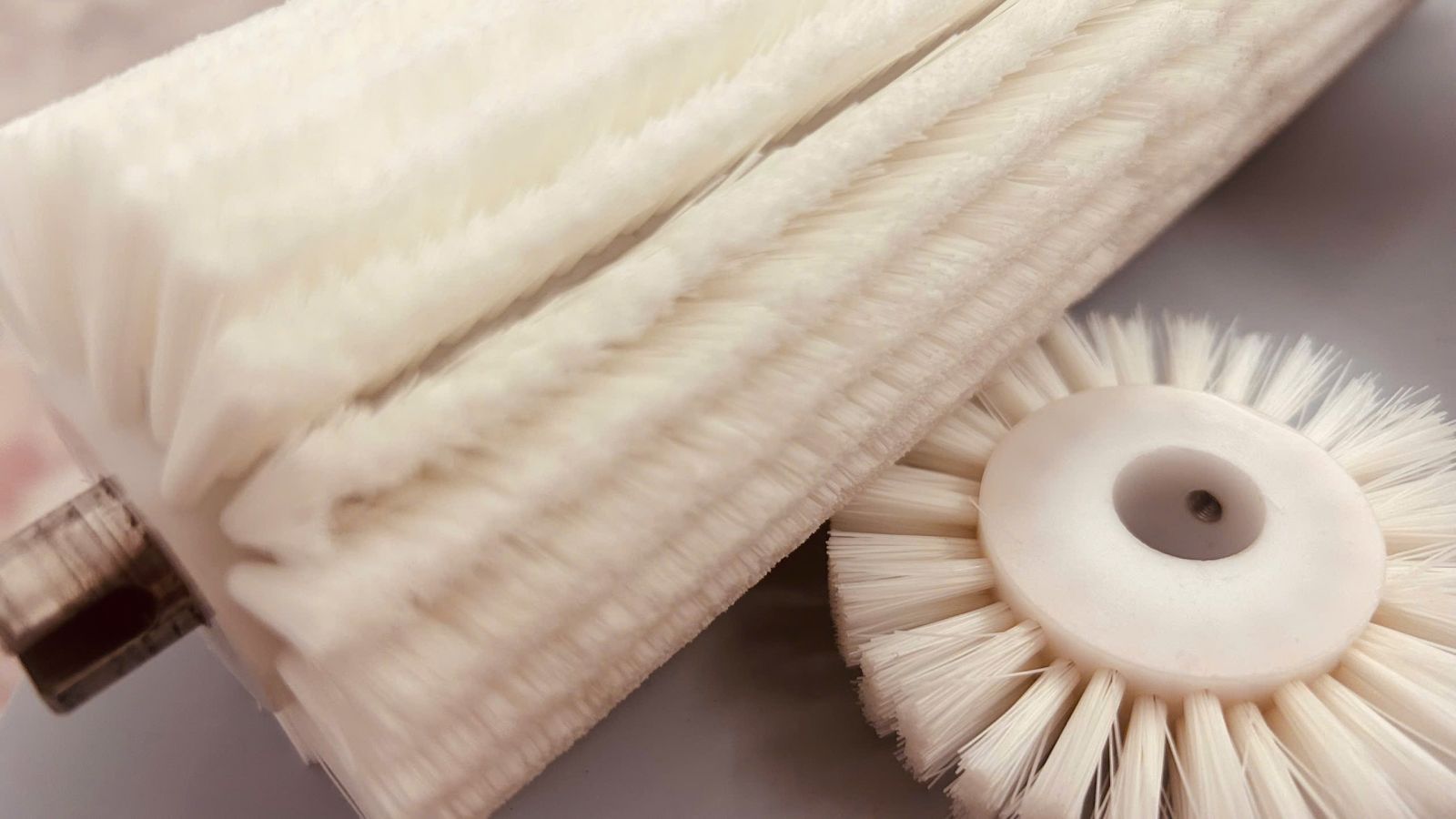 ống nhựa teflon dùng trong chổi cước